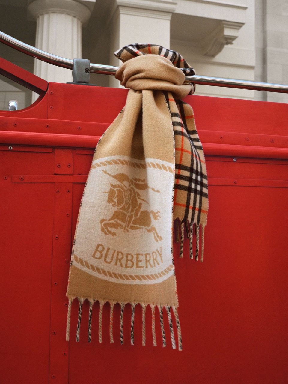 Colecții de la Burberry, Yves Salomon și Palm Angels, disponibile în exclusivitate la Maison Couture Băneasa Shopping&nbsp;City